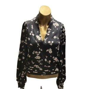 Heartloom Black and White Floral Top